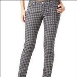 Hybrid & company size 1 - 2